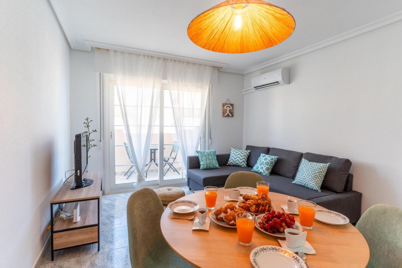 Apartment Trendyhomes Retamar - Vistas Al Mar, Playa A 1 Min, Golf